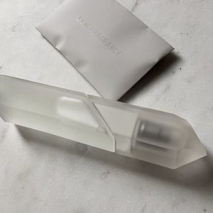 KKW CRYSTAL GARDENIA (30 ML)